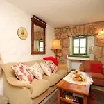Family Friendly House With A Parking Space Sveta Jelena, Opatija - 7729 Ferienhaus