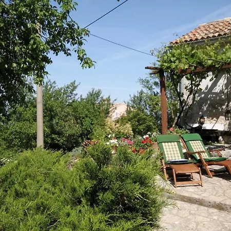 Ferienhaus Family Friendly House With A Parking Space Sveta Jelena, Opatija - 7729 *